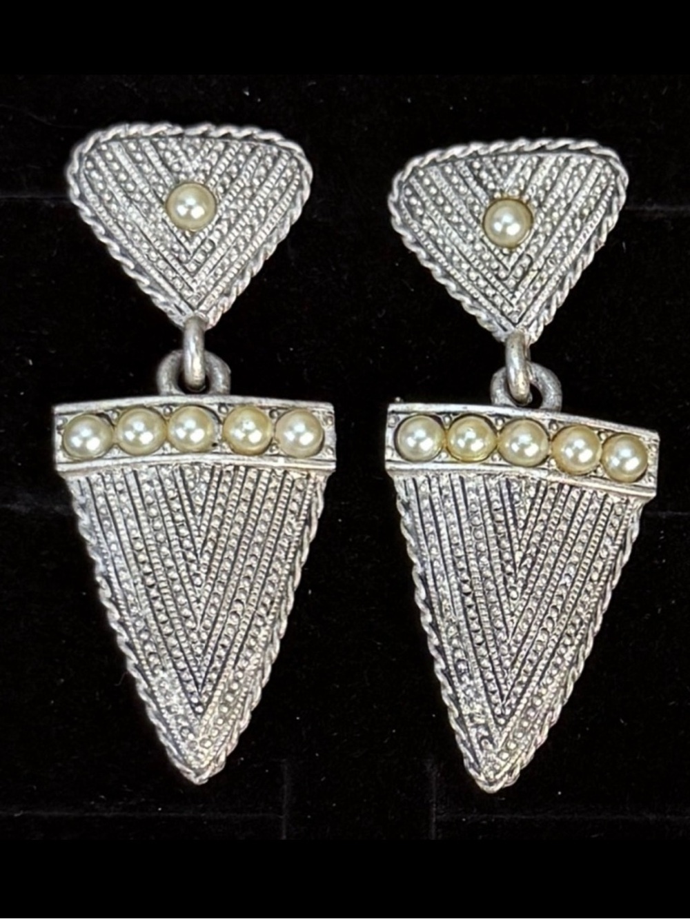 Vintage Venue USA, silvertone, faux pearl pierced earrings